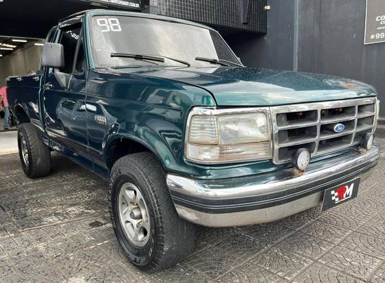 FORD F-1000 2.5 XL 4X2 CS 8V TURBO DIESEL 2P MANUAL FORD F-1000 2.5 XL 4X2 CS 8V TURBO DIESEL 2P MANUAL